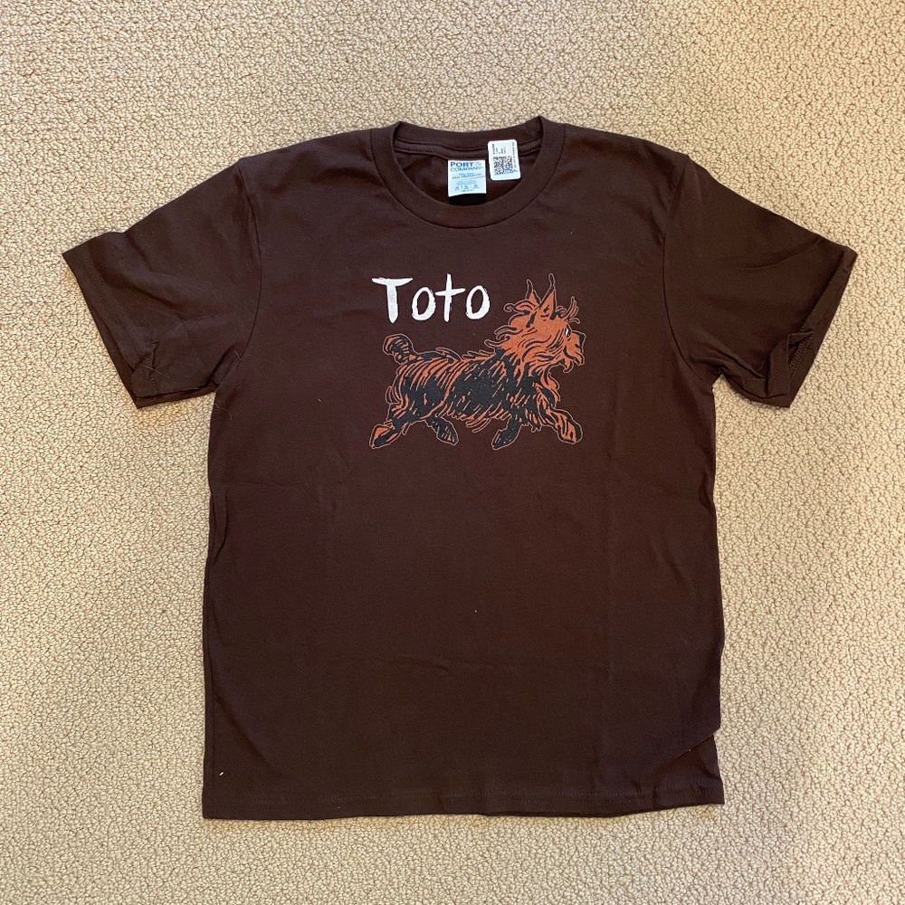 Wizard of Oz Toto Brown Shirt - Youth Medium